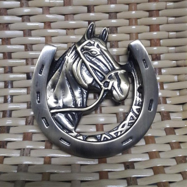 Head horse handle brass item code HH18 size wide 116 mm. long 126 mm. Head horse handle brass item code HH18 size wide 116 mm. long 126 mm.